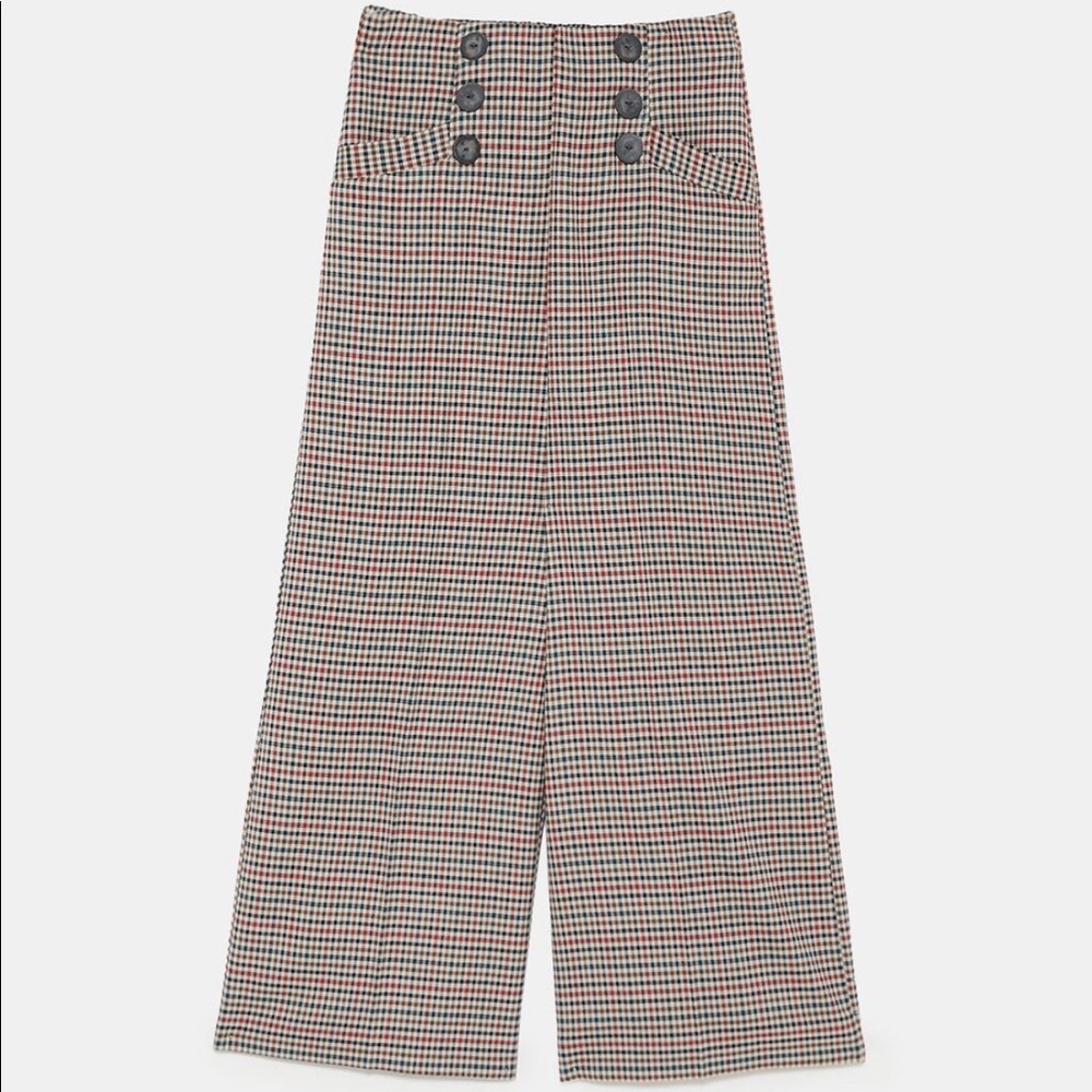 Zara Woman’s Buttoned Palazzo Trousers